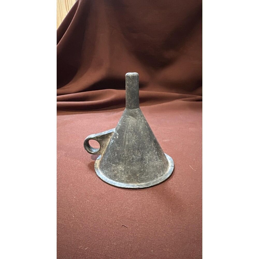 Vintage Metal Funnel Wit Side Handle for Easy to Hold
